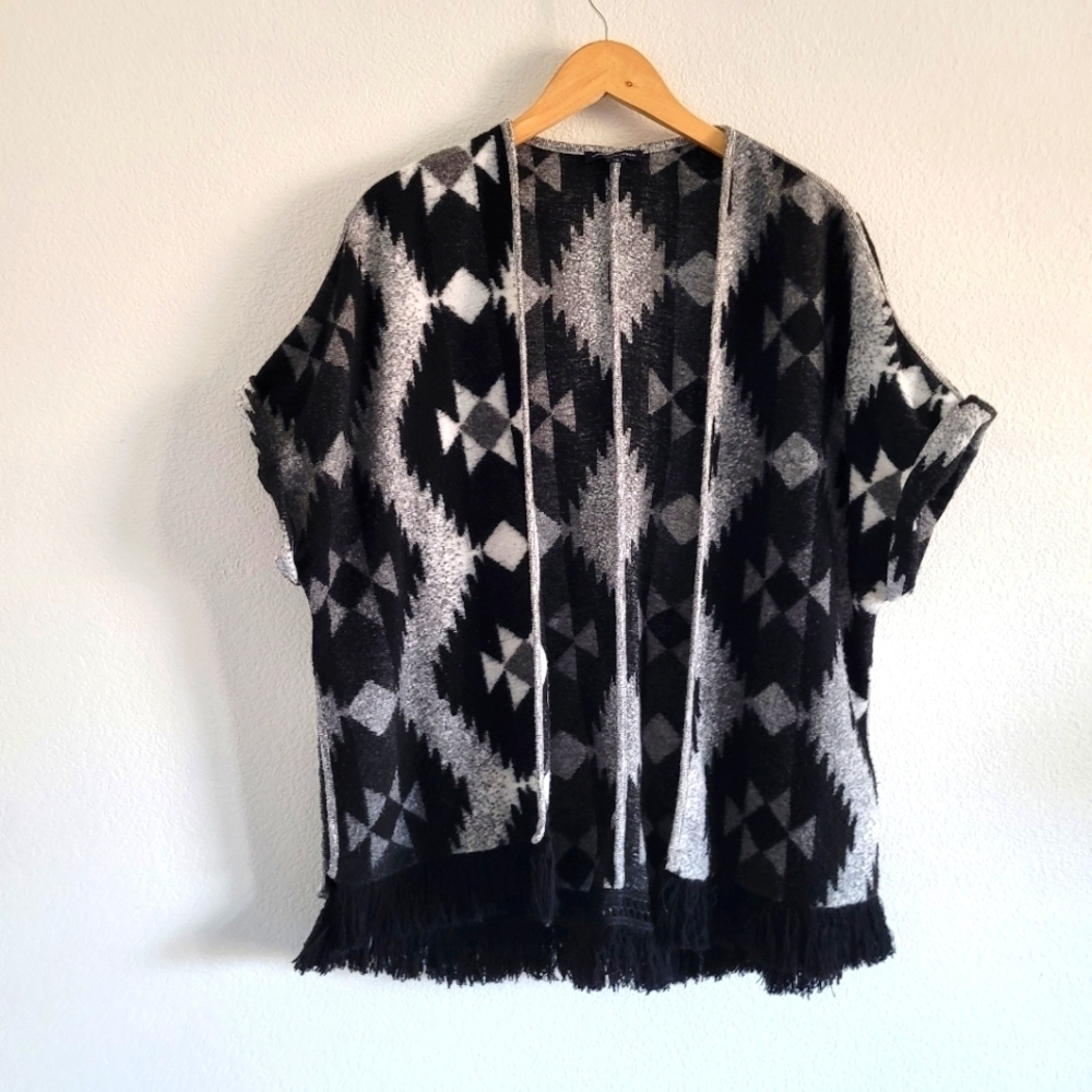 American Eagle boho fringe tribal cardigan